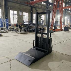 Roll Handler Stacker  -Walkie